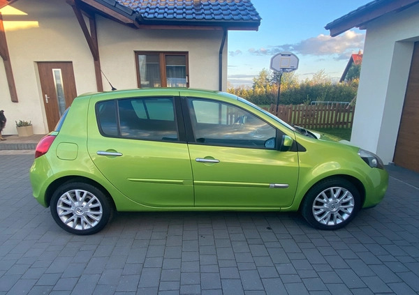 Renault Clio cena 14900 przebieg: 193100, rok produkcji 2009 z Chełmno małe 407